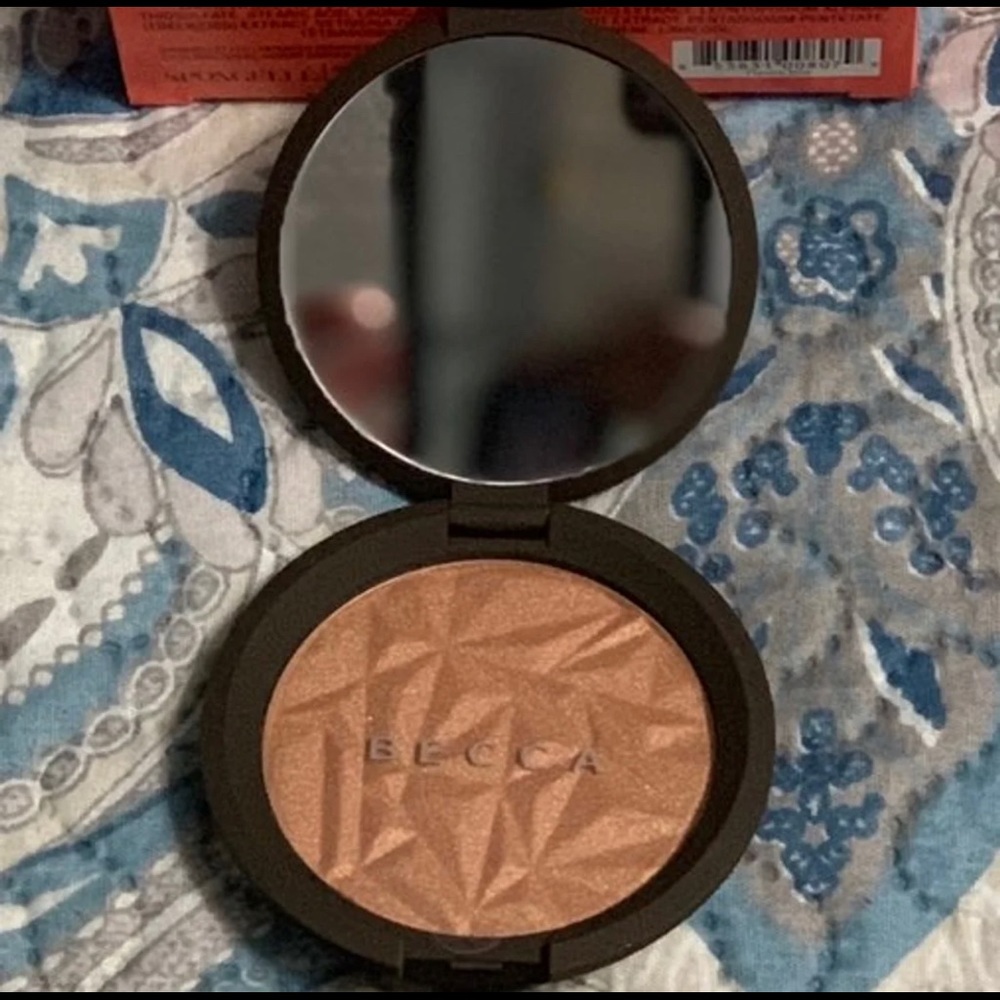Becca Shimmer Skin Perfecter Press